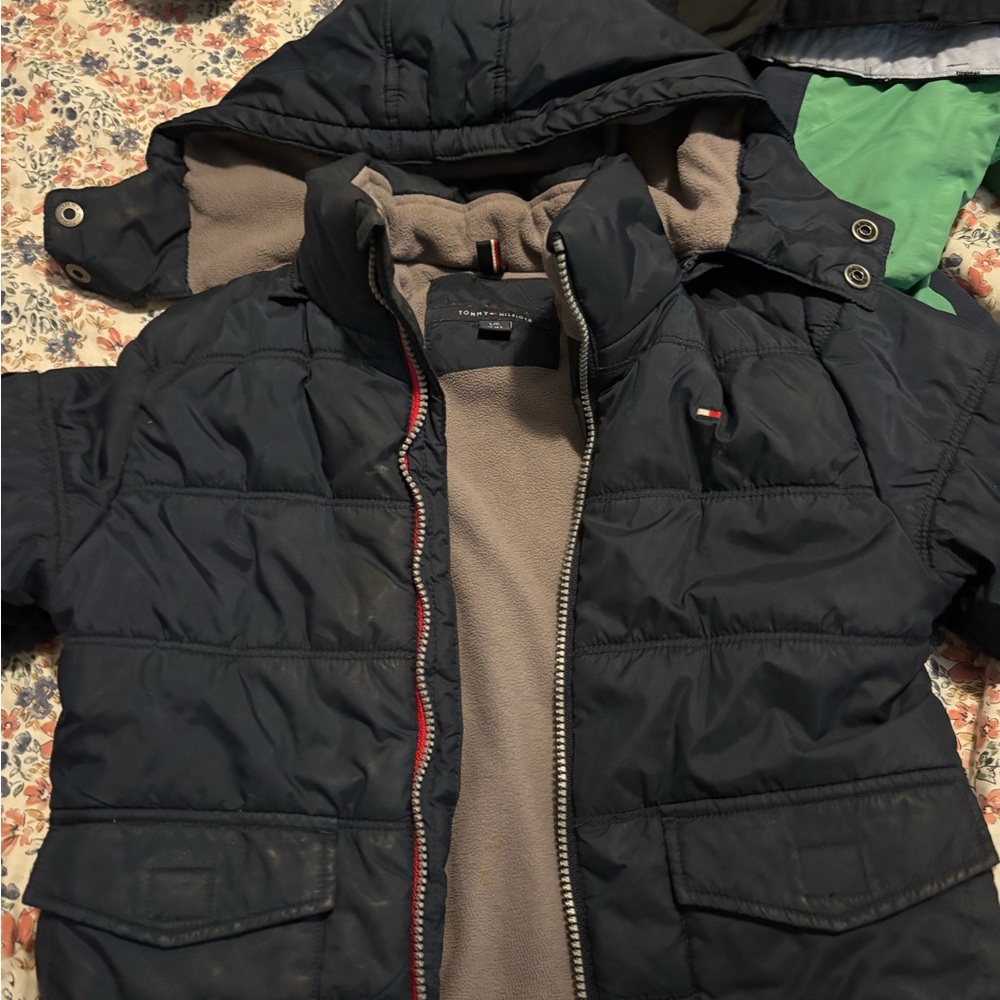 Tommy Hilfiger Dark Blue Puffer Jacket with Gray Lining